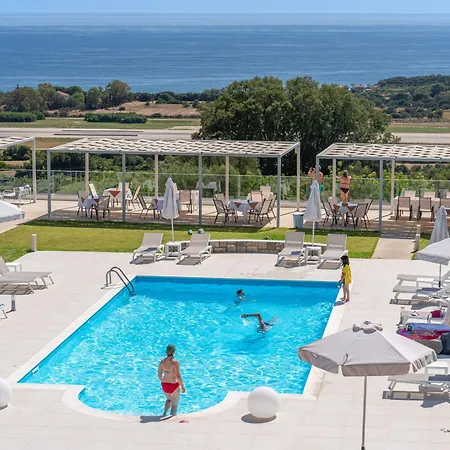 Aparthotel Drita & *
