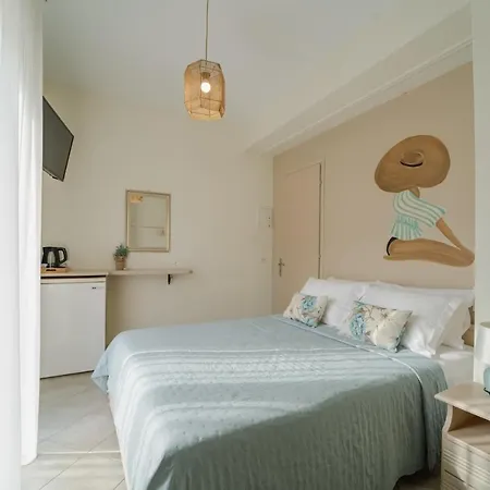 מלון דירות Drita & 4*