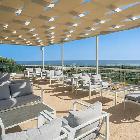 Drita & מלון דירות 4*